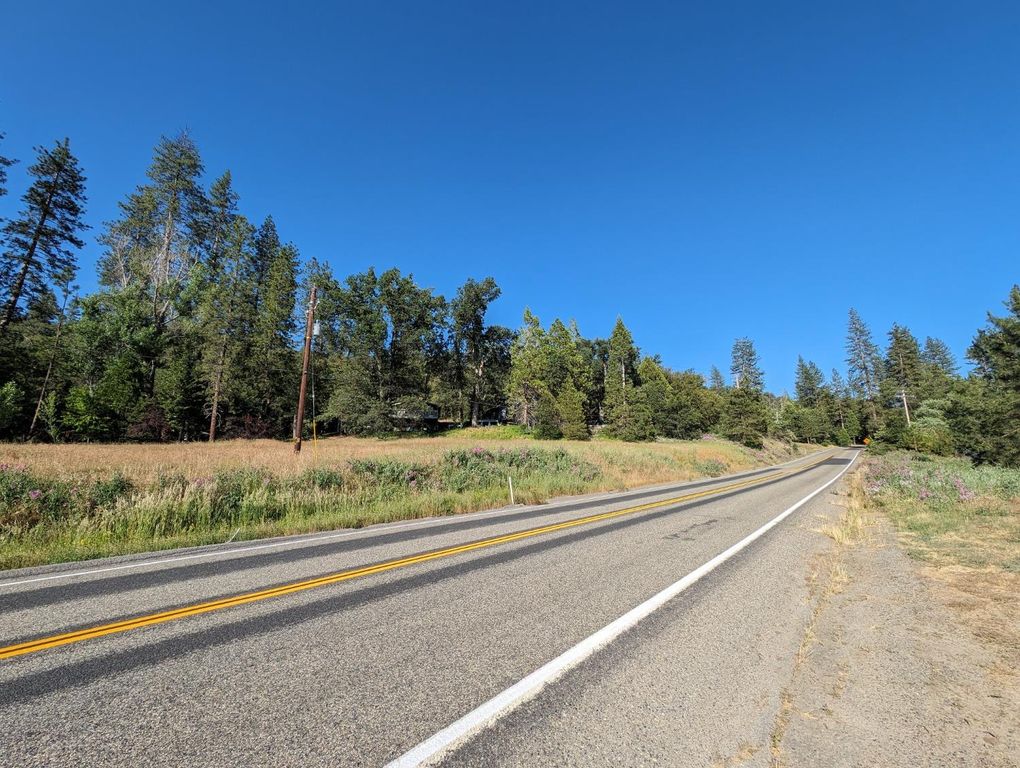 Image 19 of property listing at 1 Road 274, Bass Lake, CA 93604