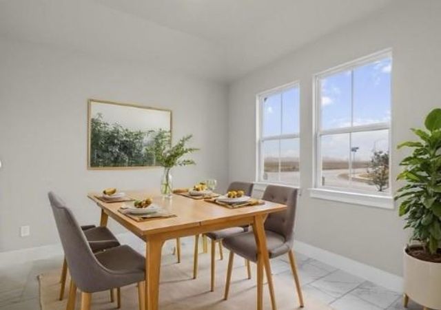 3202 Emerald Hills Dr, Angleton, TX 77515