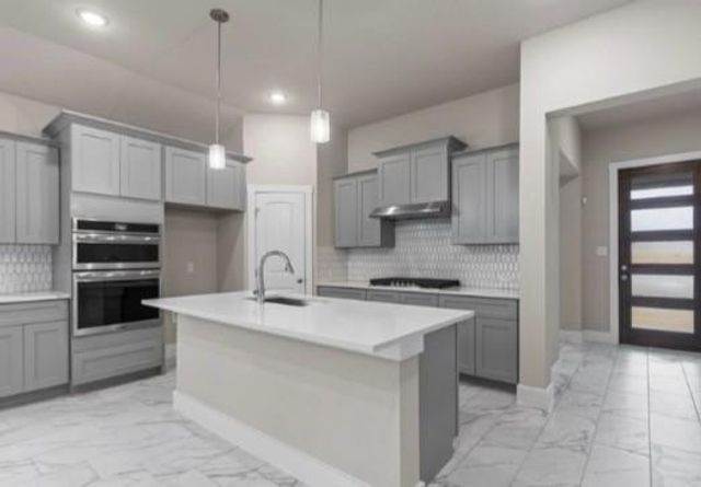 3202 Emerald Hills Dr, Angleton, TX 77515