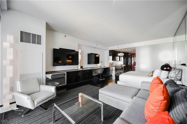 4381 West Flamingo Road 818, Las Vegas, NV 89103