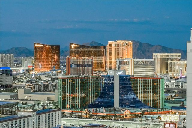 4381 West Flamingo Road 818, Las Vegas, NV 89103