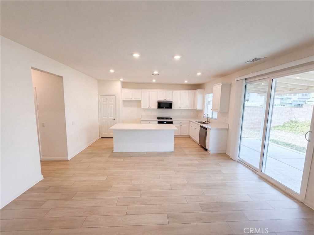 27744 Bay, Moreno Valley, CA 92555 — exterior