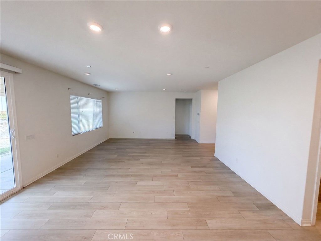 27744 Bay, Moreno Valley, CA 92555 — photo 2