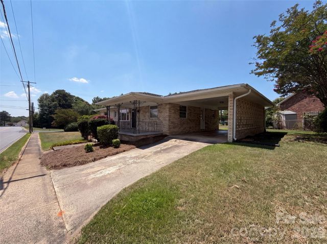 608 E Ryder Avenue, Landis, NC 28088