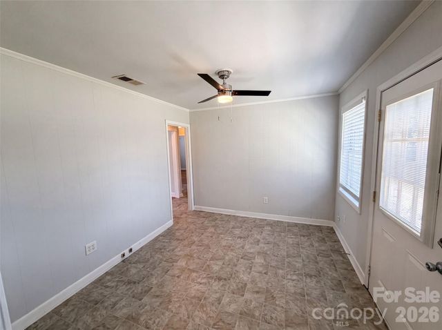 608 E Ryder Avenue, Landis, NC 28088