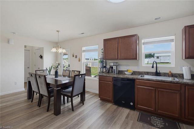 660 Tyro Road, Lexington, NC 27295