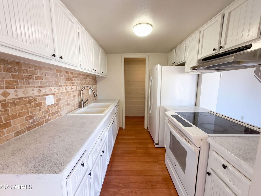 600 S DOBSON Road 95, Mesa, AZ 85202 — photo 2