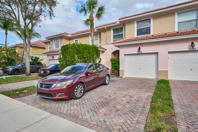 1006 Seminole Palms Drive, Greenacres, FL 33463