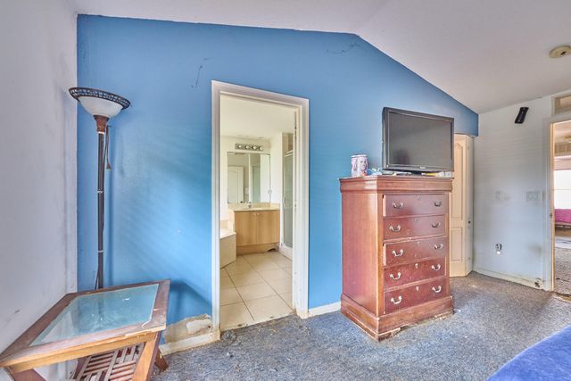 1006 Seminole Palms Drive, Greenacres, FL 33463