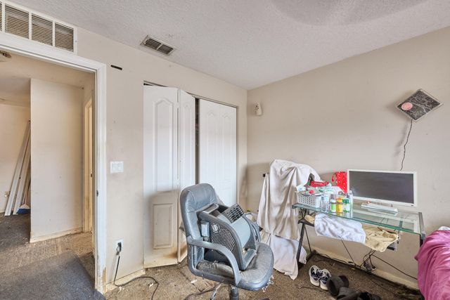 1006 Seminole Palms Drive, Greenacres, FL 33463