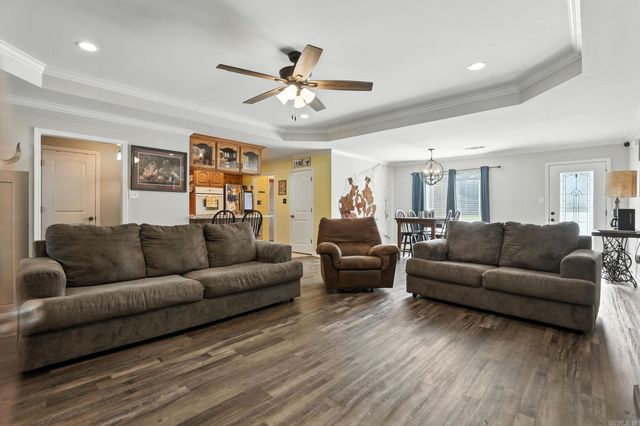 6 smokey ridge Court, Sheridan, AR 72150