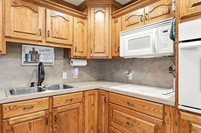 6 smokey ridge Court, Sheridan, AR 72150