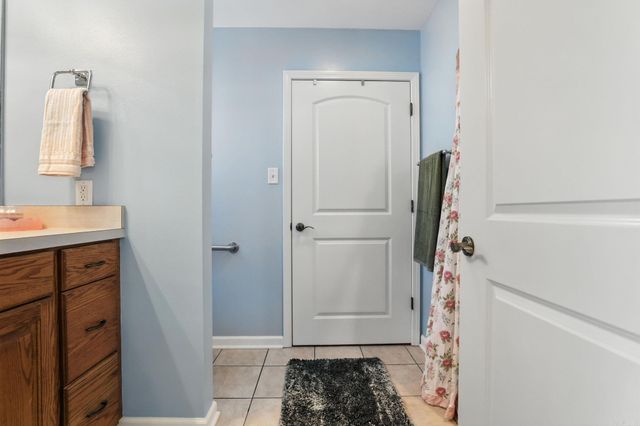 6 smokey ridge Court, Sheridan, AR 72150