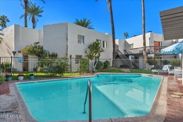 6840 E 2nd Street Unit 5, Scottsdale, AZ 85251