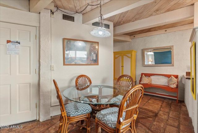 6840 E 2nd Street Unit 5, Scottsdale, AZ 85251