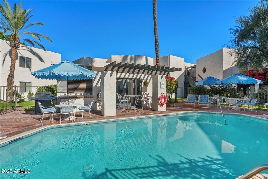 6840 E 2nd Street Unit 5, Scottsdale, AZ 85251