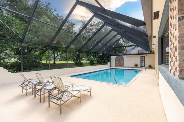 1866 Colonial Drive, Coral Springs, FL 33071
