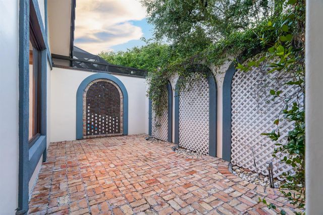 1866 Colonial Drive, Coral Springs, FL 33071