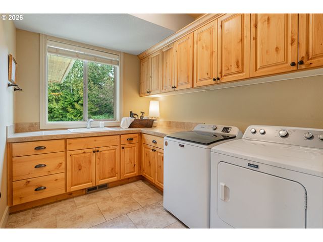 908 Ne 224TH Cir, Ridgefield, WA 98642