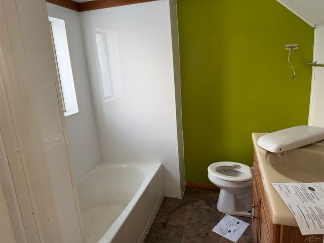 410 S Mercer Street, Pinconning, MI 48650