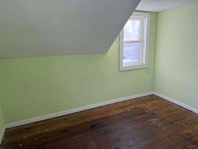 410 S Mercer Street, Pinconning, MI 48650