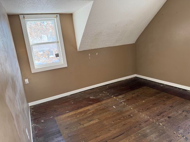 410 S Mercer Street, Pinconning, MI 48650