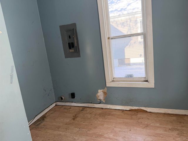 410 S Mercer Street, Pinconning, MI 48650