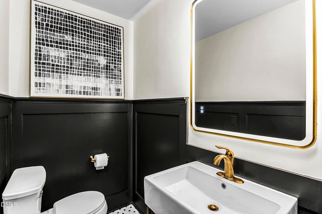 2850 Wycliff Road, Raleigh, NC 27607