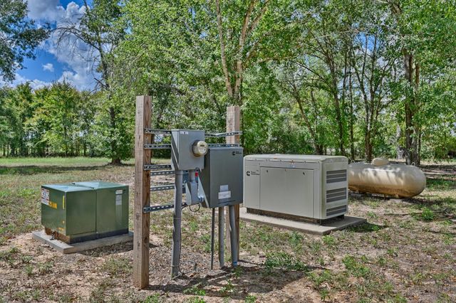 36394 Fm 1736, Hempstead, TX 77445