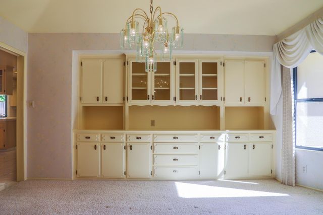 7561 N Hayston Avenue, Fresno, CA 93720