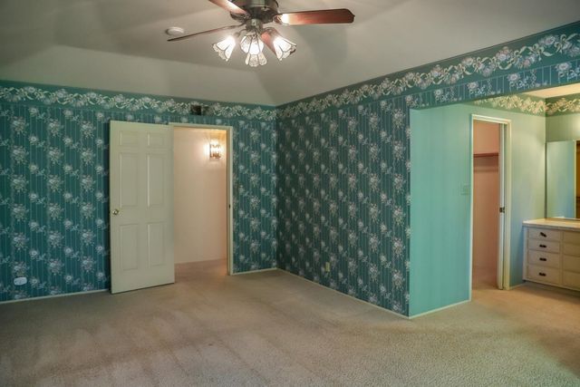 7561 N Hayston Avenue, Fresno, CA 93720