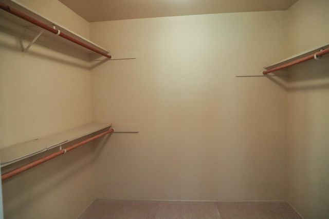 7561 N Hayston Avenue, Fresno, CA 93720