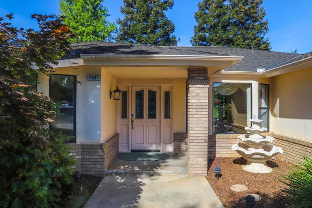 7561 N Hayston Avenue, Fresno, CA 93720