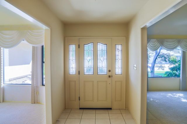 7561 N Hayston Avenue, Fresno, CA 93720