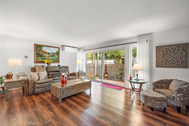 256 Calle Aragon D, Laguna Woods, CA 92637