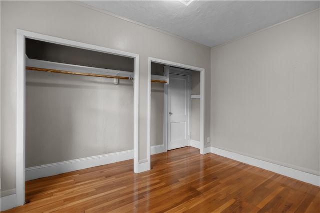 207 Oakland Avenue 1, Providence, RI 02908