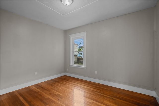 207 Oakland Avenue 1, Providence, RI 02908