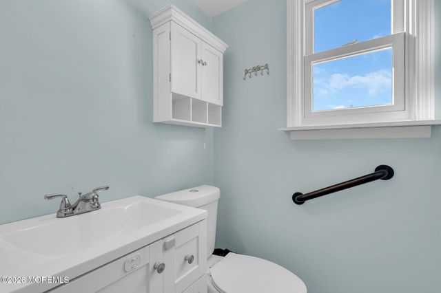 895 Linden Avenue, Brick, NJ 08723