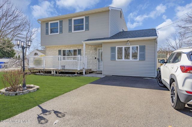 895 Linden Avenue, Brick, NJ 08723