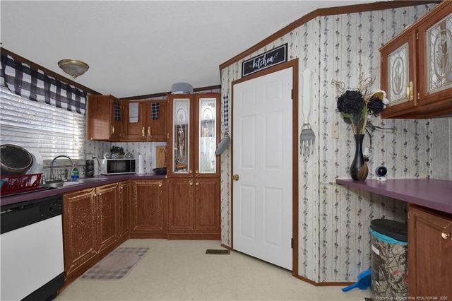 5065 Tobacco Road, Orrum, NC 28369