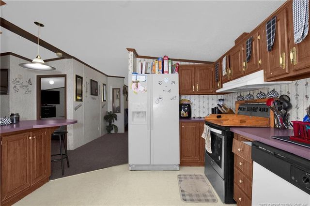 5065 Tobacco Road, Orrum, NC 28369