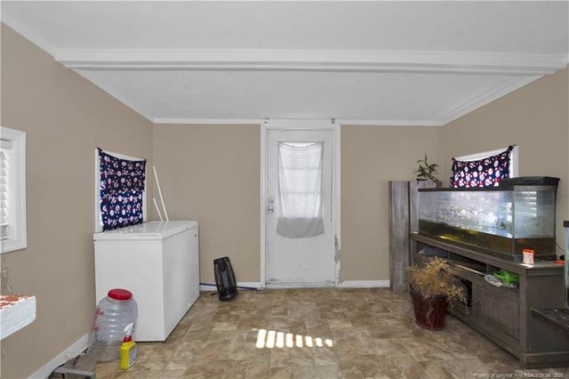 5065 Tobacco Road, Orrum, NC 28369