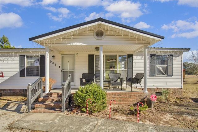 5065 Tobacco Road, Orrum, NC 28369