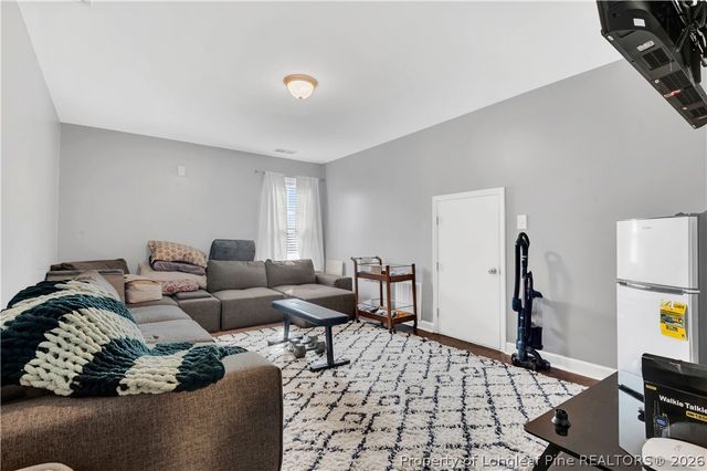 629 Pecan Grove Loop, Hope Mills, NC 28348