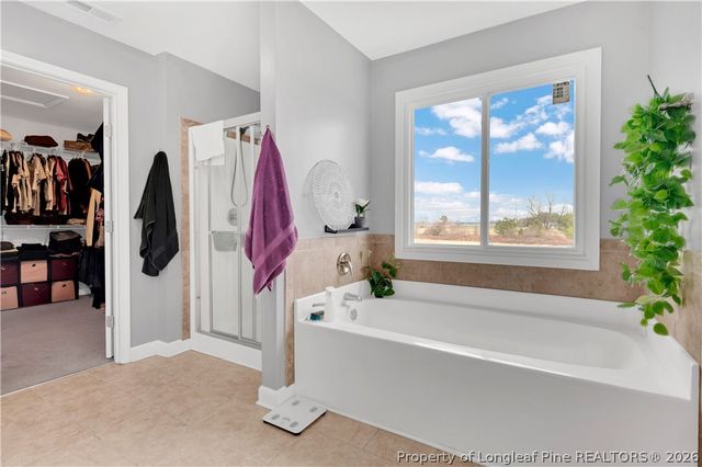 629 Pecan Grove Loop, Hope Mills, NC 28348