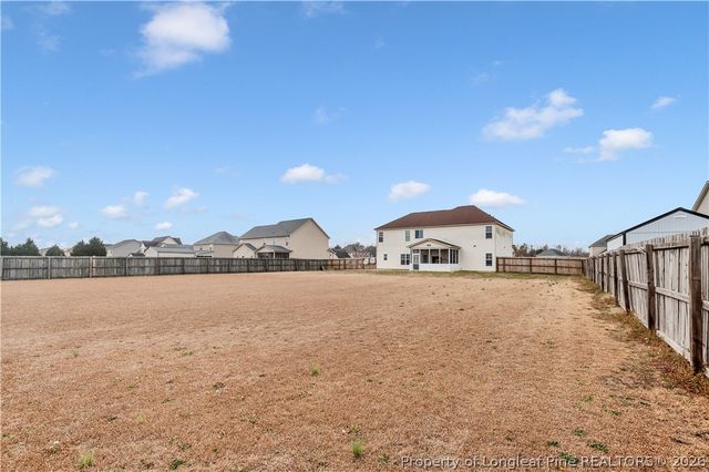 629 Pecan Grove Loop, Hope Mills, NC 28348