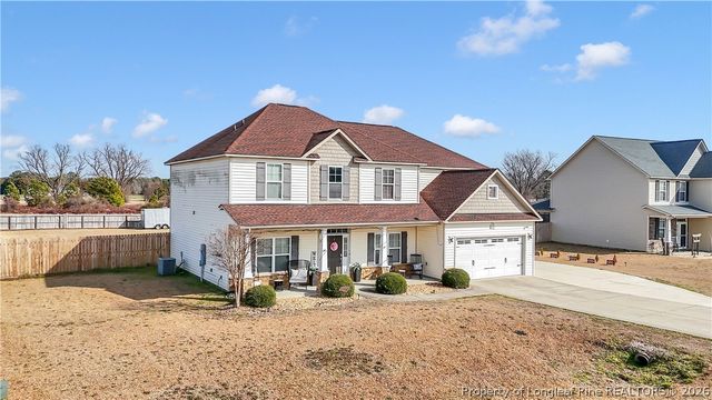 629 Pecan Grove Loop, Hope Mills, NC 28348