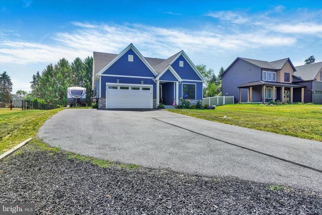660 CHURCH RD, York, PA 17404