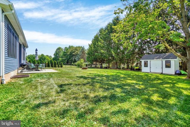 660 CHURCH RD, York, PA 17404