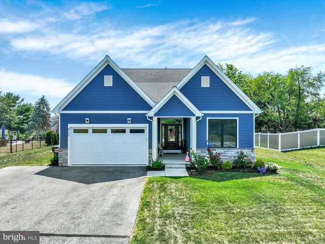 660 CHURCH RD, York, PA 17404